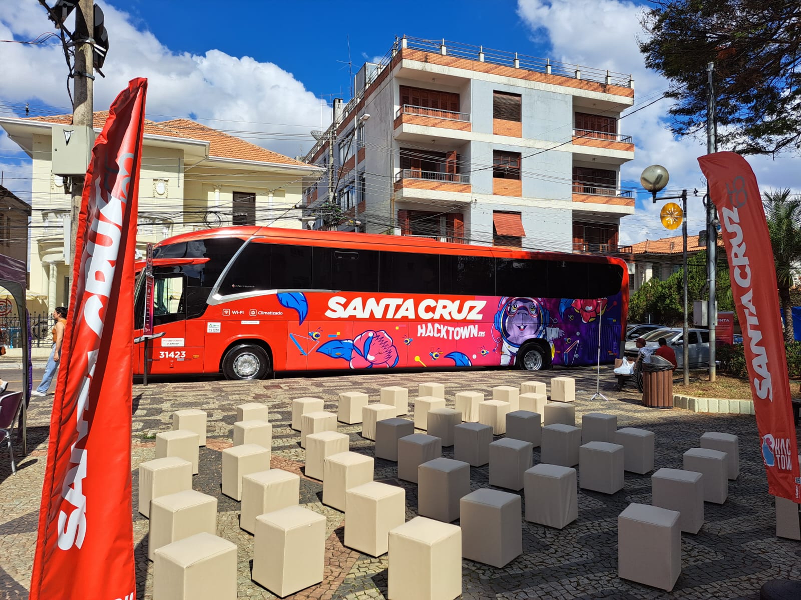 Santa Cruz patrocina e participa do HackTown 2023